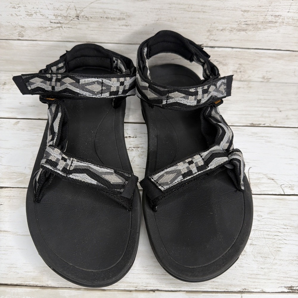 Teva Hurricane XLT 2 Kids Size 5 Fits Women S 7 Sport Sandals Black Gray